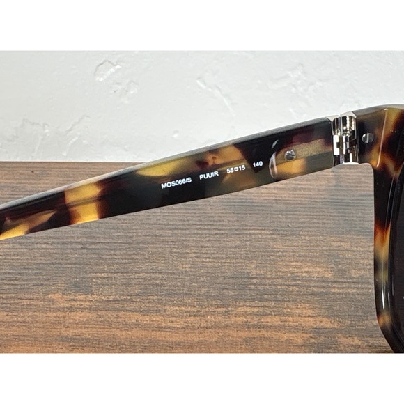 Moschino Womens Cat Eye Sunglasses Dark Havana Purple‎ Tortoise MOS066/S 55mm